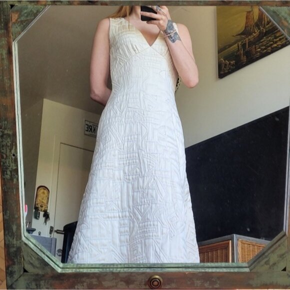 Handmade embroidered geometric pattern embellished wedding dress - Size 6 - Picture 1 of 8